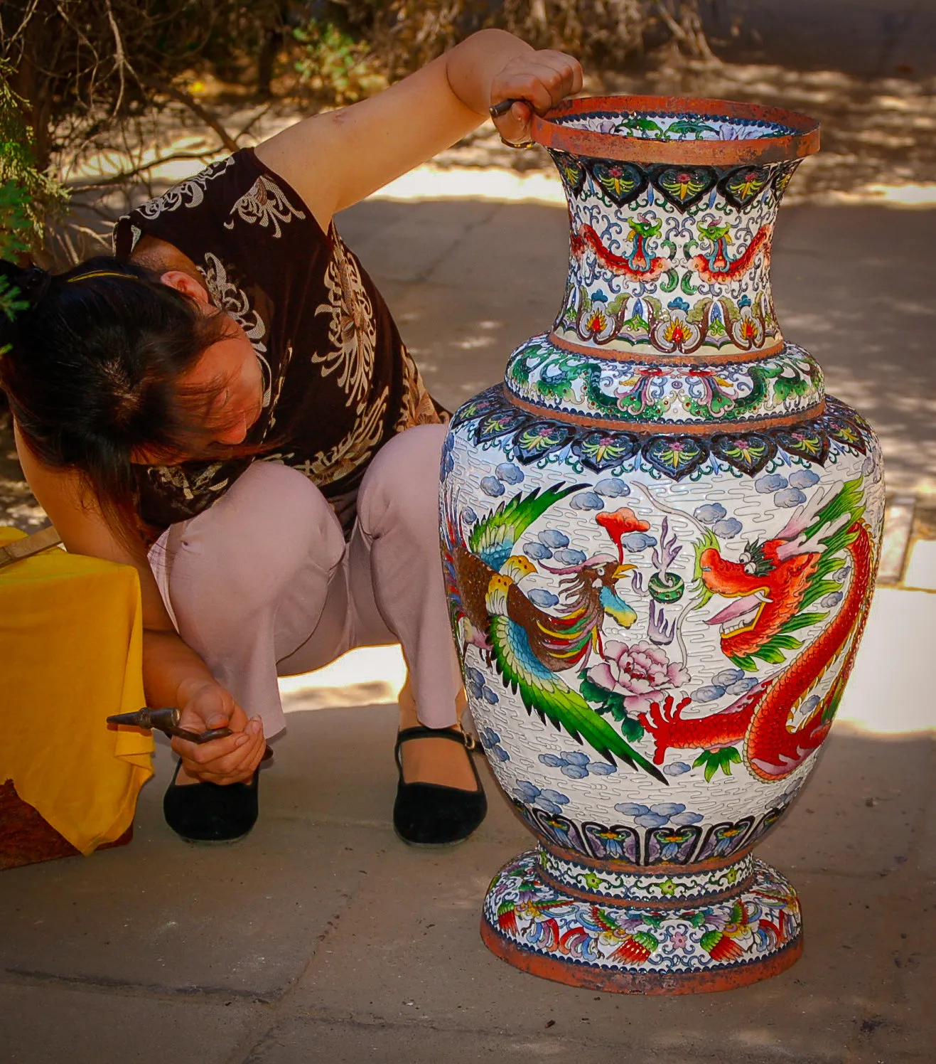 Artistry in Sunlight: Hand-Painted Ceramic Vases