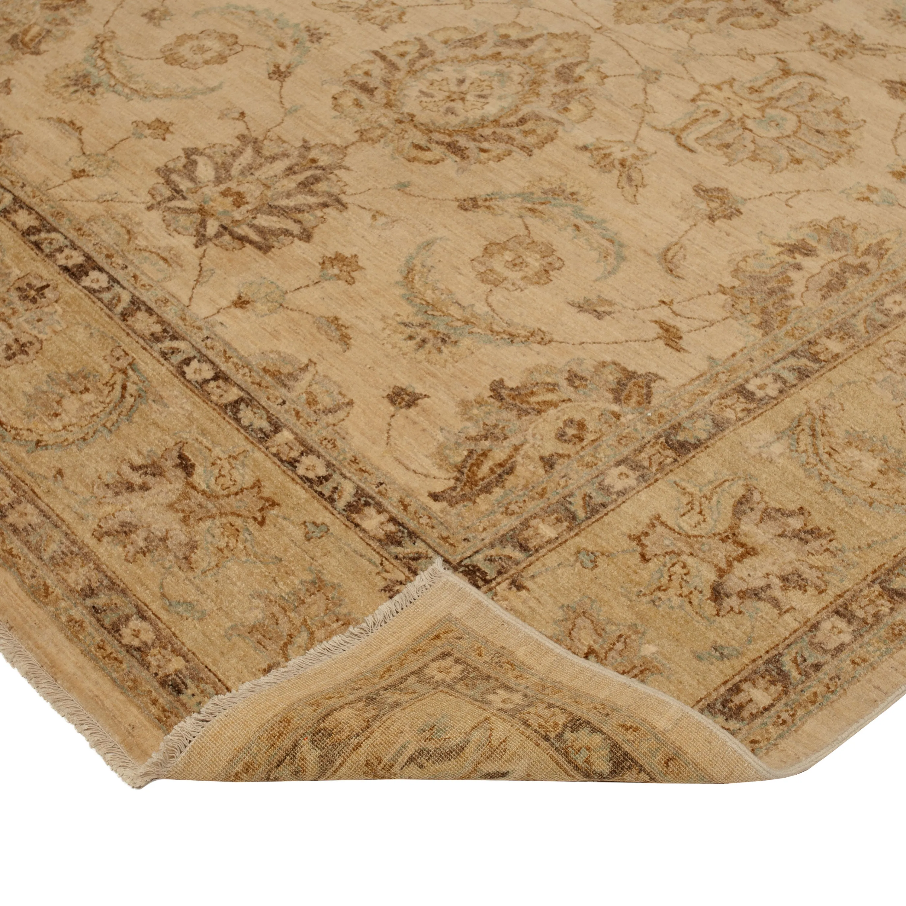 Beige Traditional Wool Rug - 7'11" x 16'