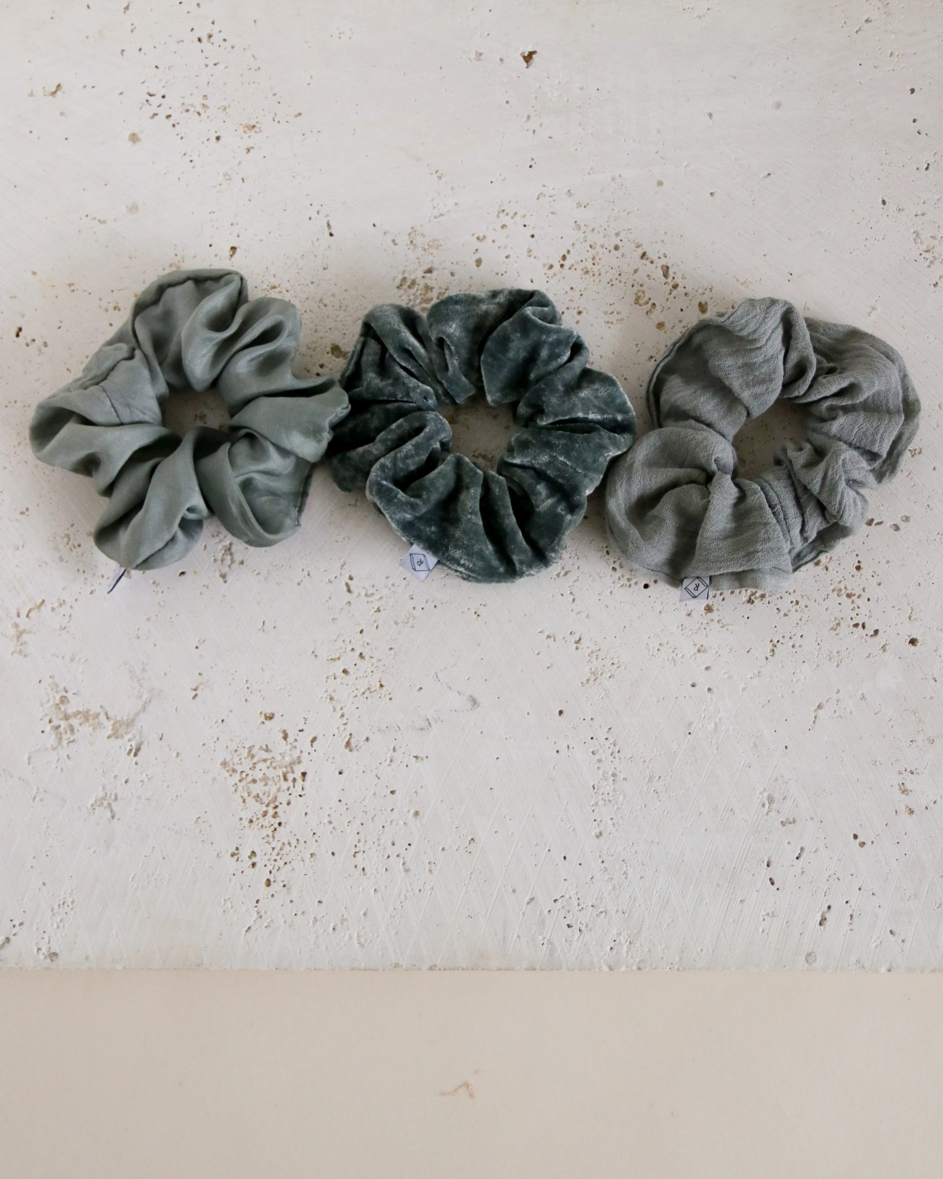 Charcoal Cotton Plant Dyed Bandana