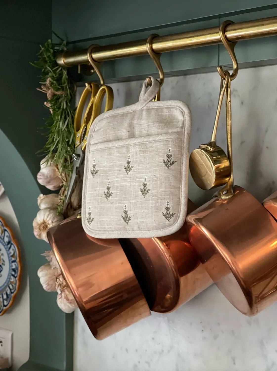 Floral Embroidered French Linen Pot Holder