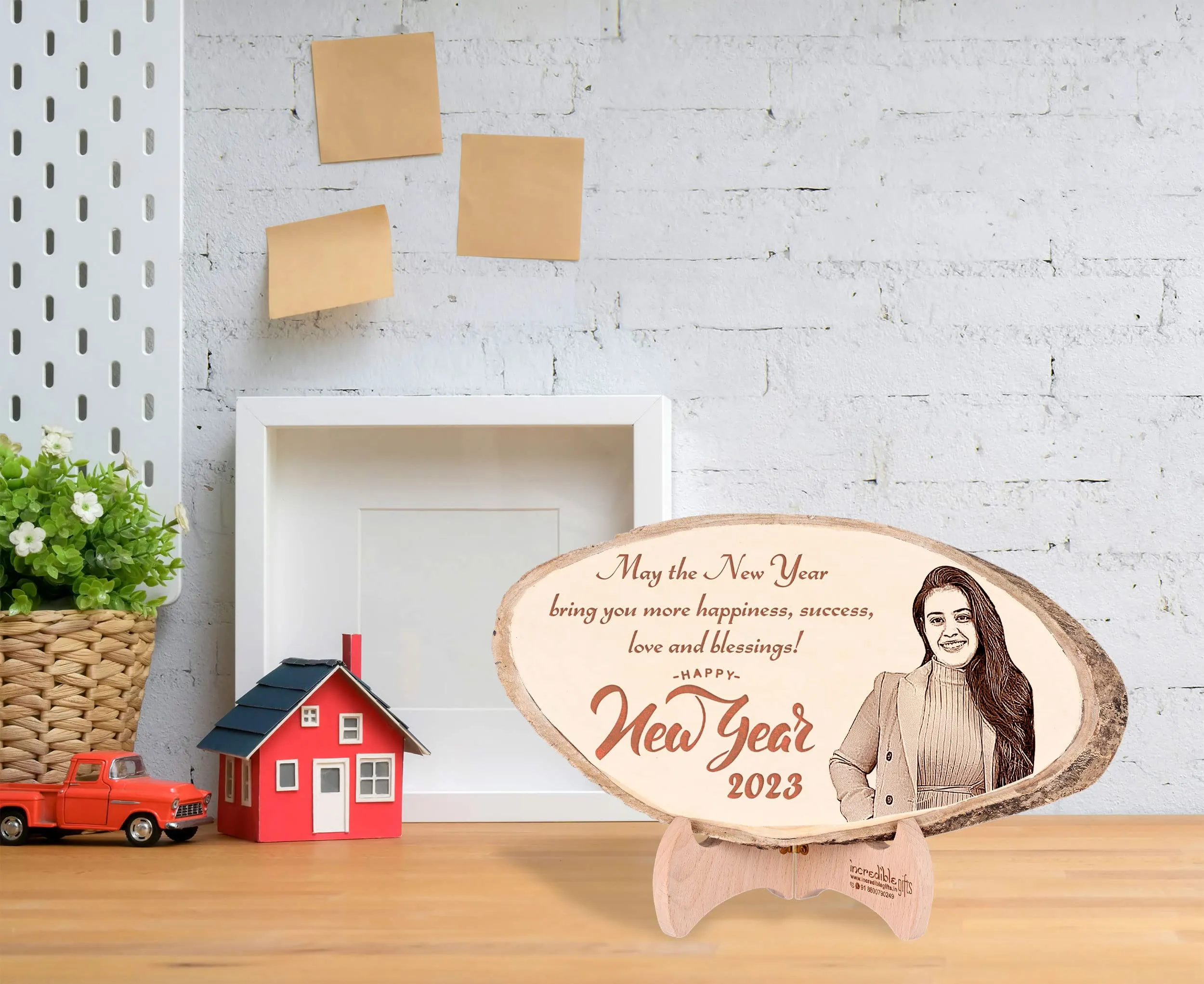 Incredible Gifts India Personalized Natural Wooden Plank - Customized Engraved Gift For New Year (10-15 Inches)